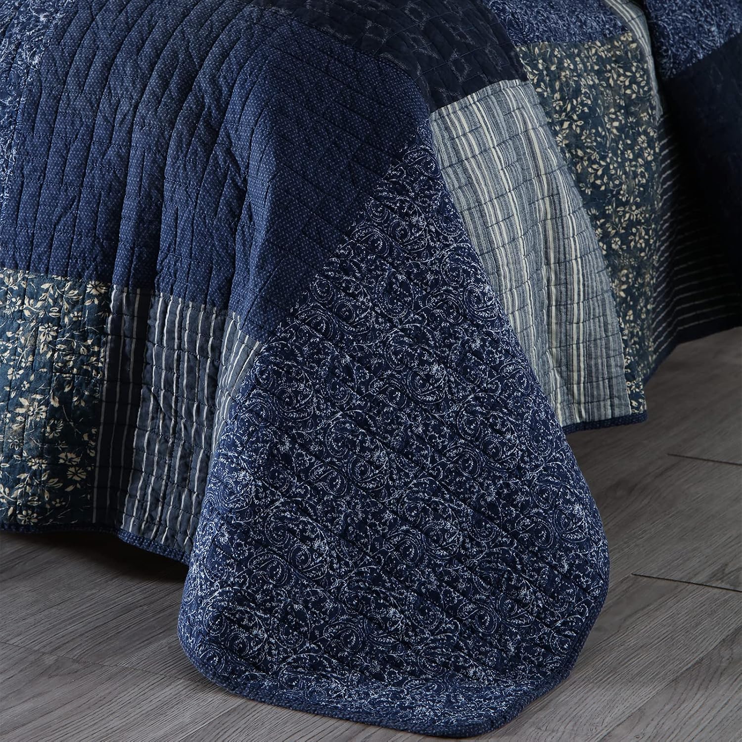 Yvooxny Quilts King Size Reversible Lightweight Bedspread 3-Piece Quilt Set Plaid Floral Patchwork 100% Cotton King Quilt Set Bedding Set with Pillow Shams for All Seasons, Azure Blue, 98x106''