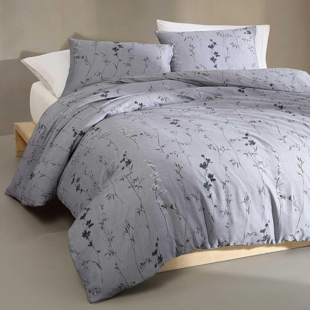 Calvin Klein - King Duvet Cover Set, Soft Cotton Sateen Bedding with Shams, Button & Corner Tie Closure (Wildflower Dusk Purple)