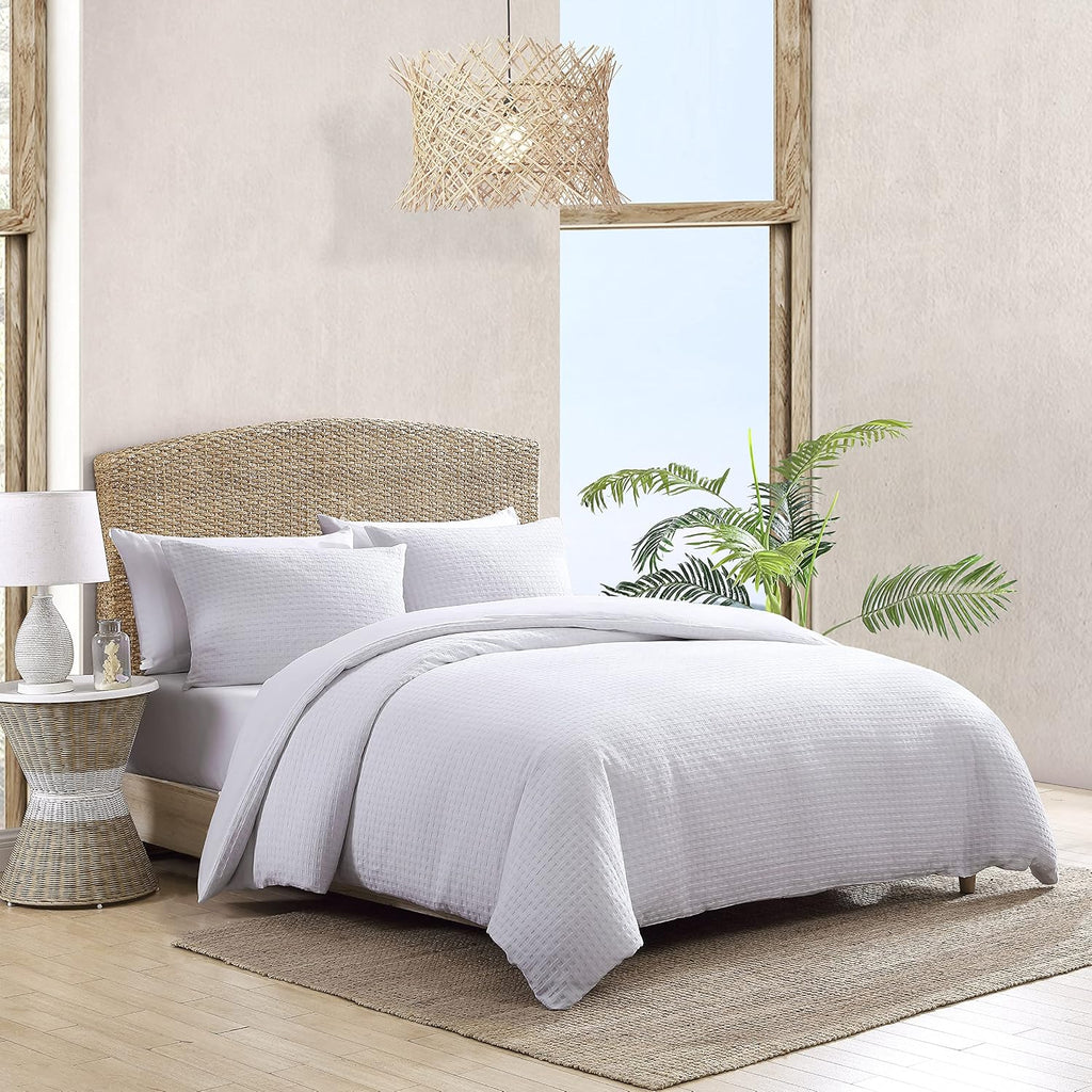 Tommy Bahama - Queen Comforter Set, Soft Cotton Bedding Set with Matching Shams, Medium Weight & Ideal for All Seasons (Basketweave White, Queen)