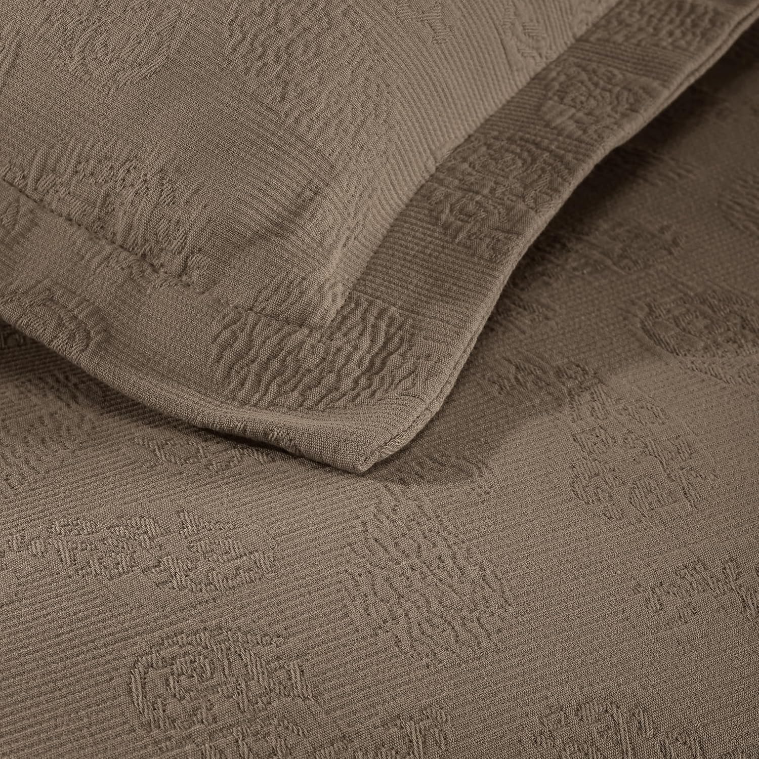 Superior Paisley Cotton 3 Piece Bedspread Set, Home Bed Decor, Decorative Textured Bed Spread, 2 Pillow Shams, Airy Blanket, Matelasse Coverlet Bedding, Vintage Floral Design, King, Taupe