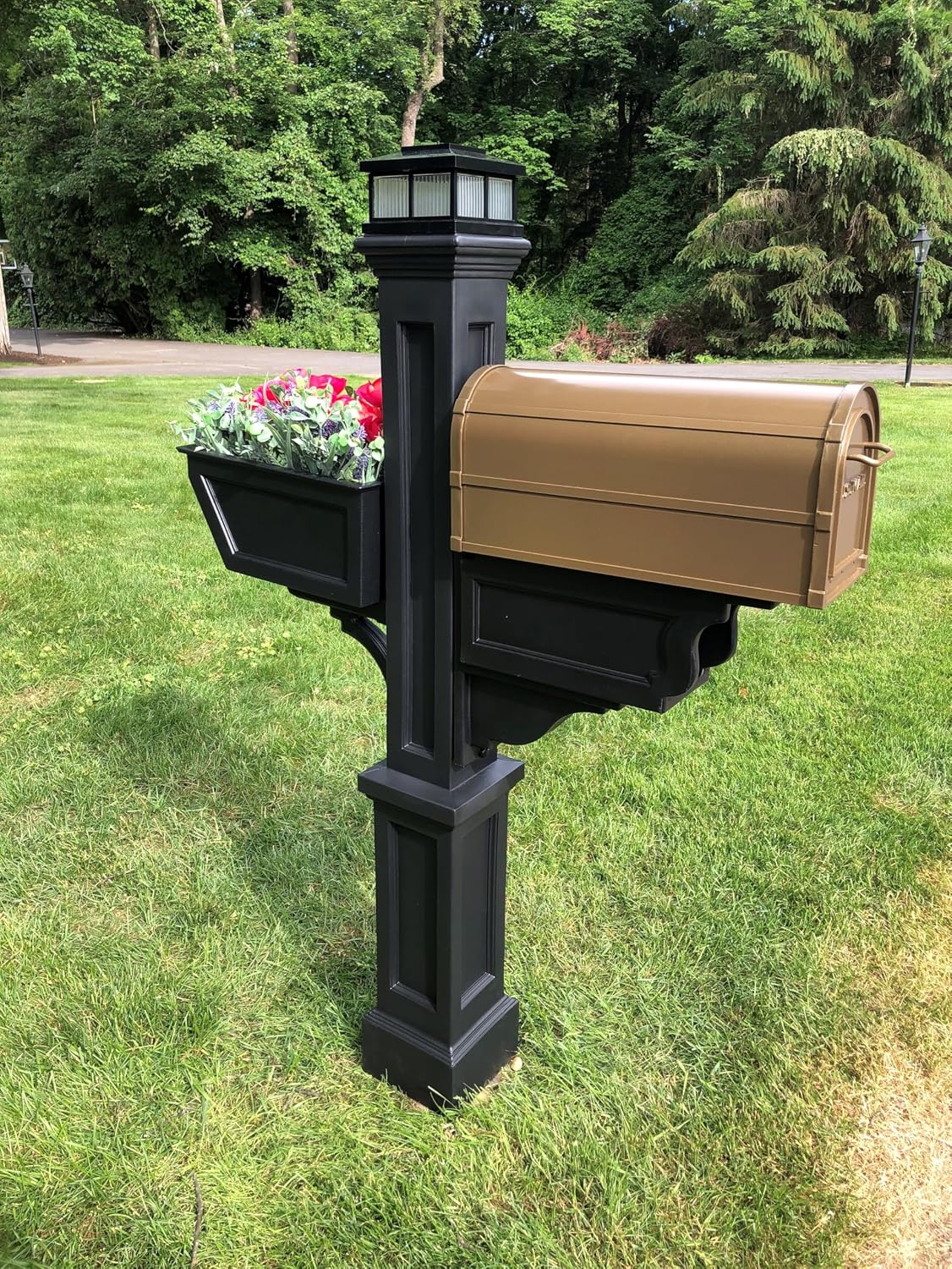 Mayne Signature Plus Mailbox Post with Newspaper Slot and Planter – Weather-Resistant, Durable Classic Design – Easy-to-Install Outdoor Mailbox Post